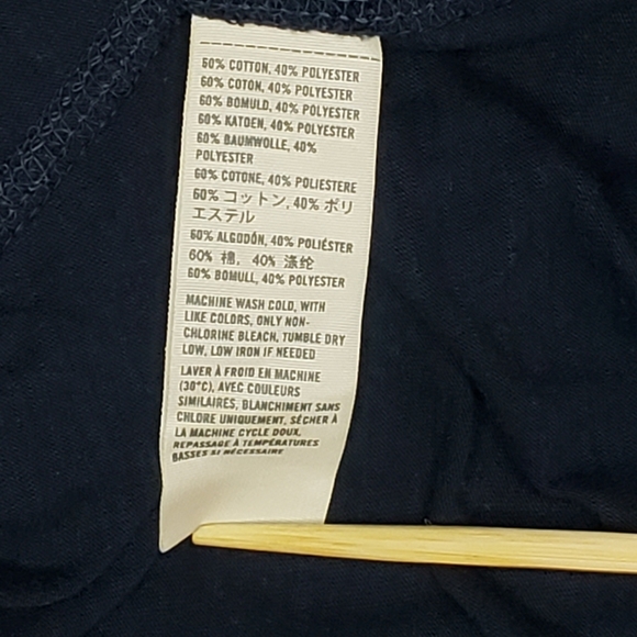 🏷 Hollister Short Sleeve Tee - Picture 3 of 7